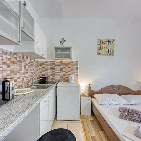 Ivanda Apartamento